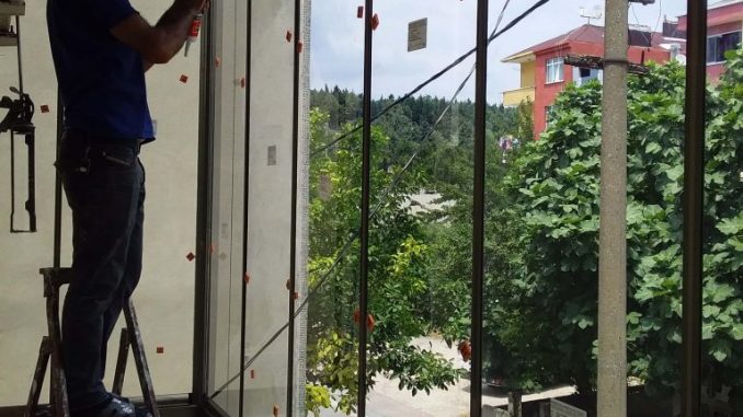 cam-balkon-1-768x1024